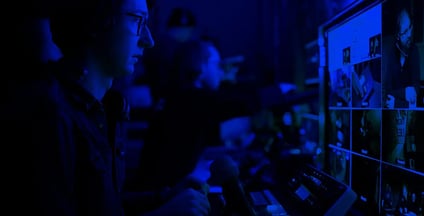 Hybrid Dimension of the Finals: Merging On-Site and Online Audiences