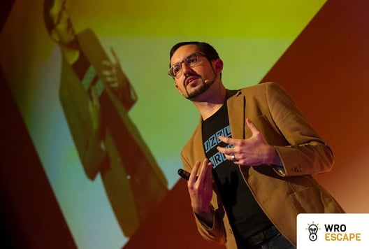 A gesticulating speaker