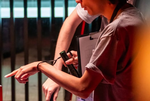 A player solving The Cube's puzzles during the finals